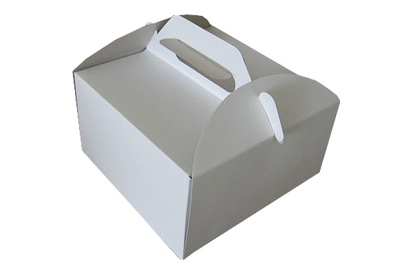 Cake box with handle